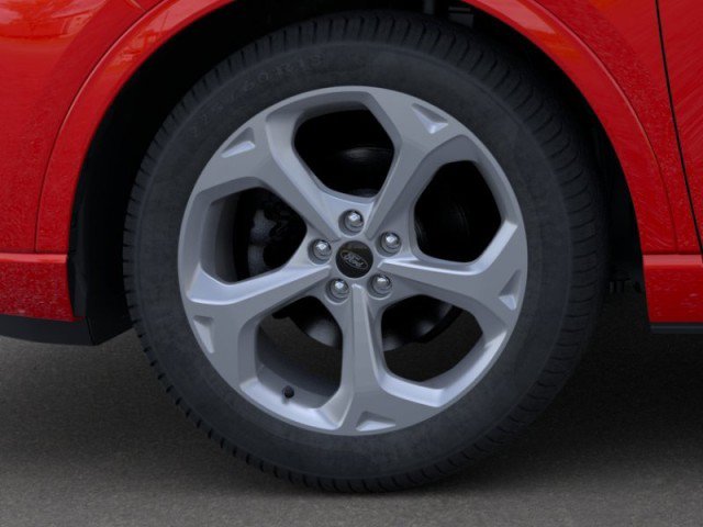 Vehicle image 9 of 23
