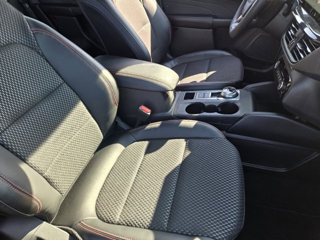 Vehicle image 9 of 21
