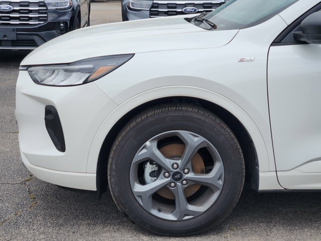 Vehicle image 6 of 21