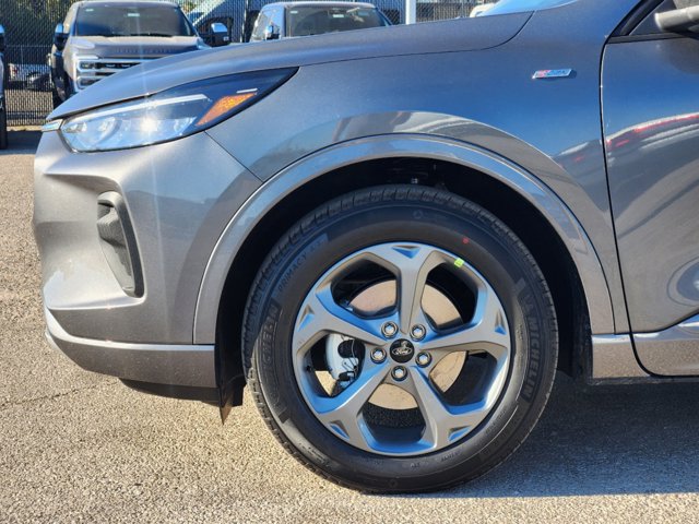 Vehicle image 5 of 22