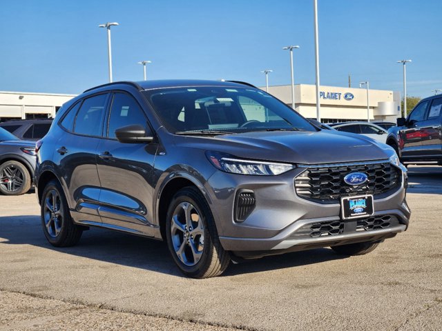 Vehicle image 2 of 22