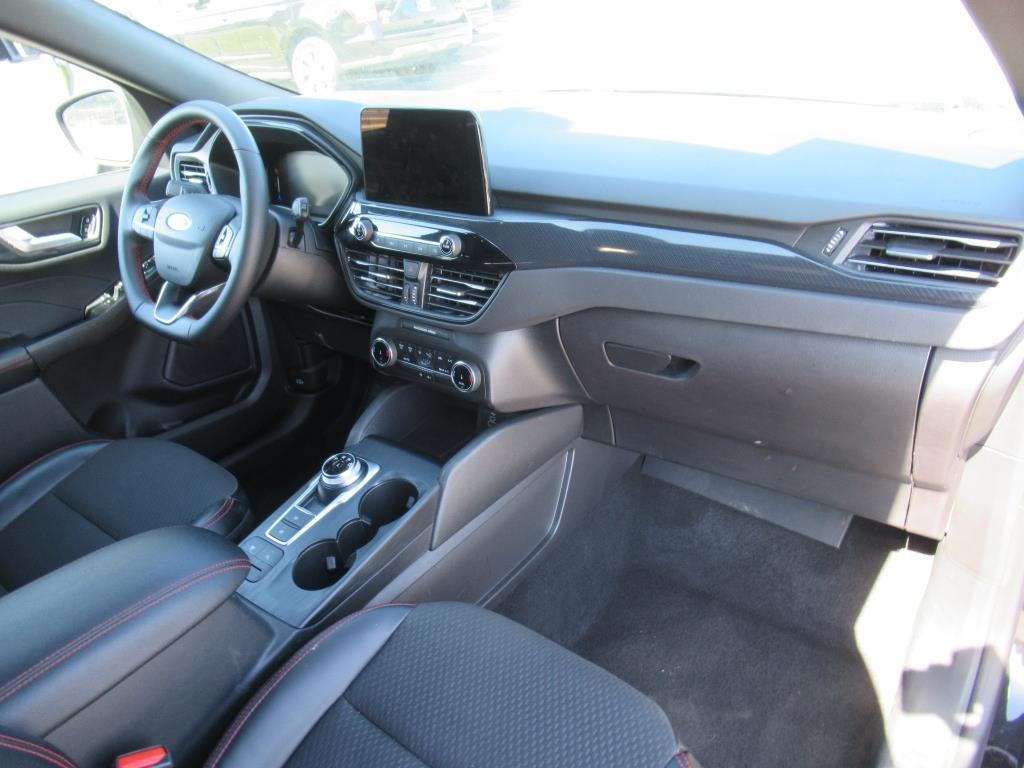 Vehicle image 10 of 30
