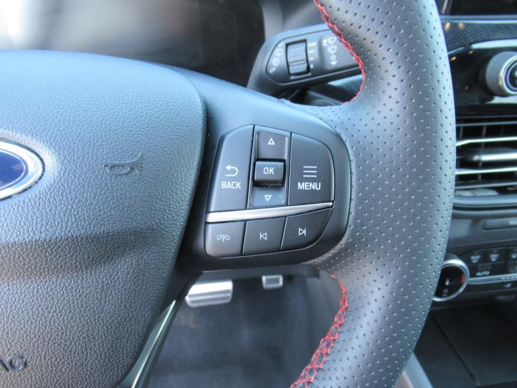 Vehicle image 18 of 30