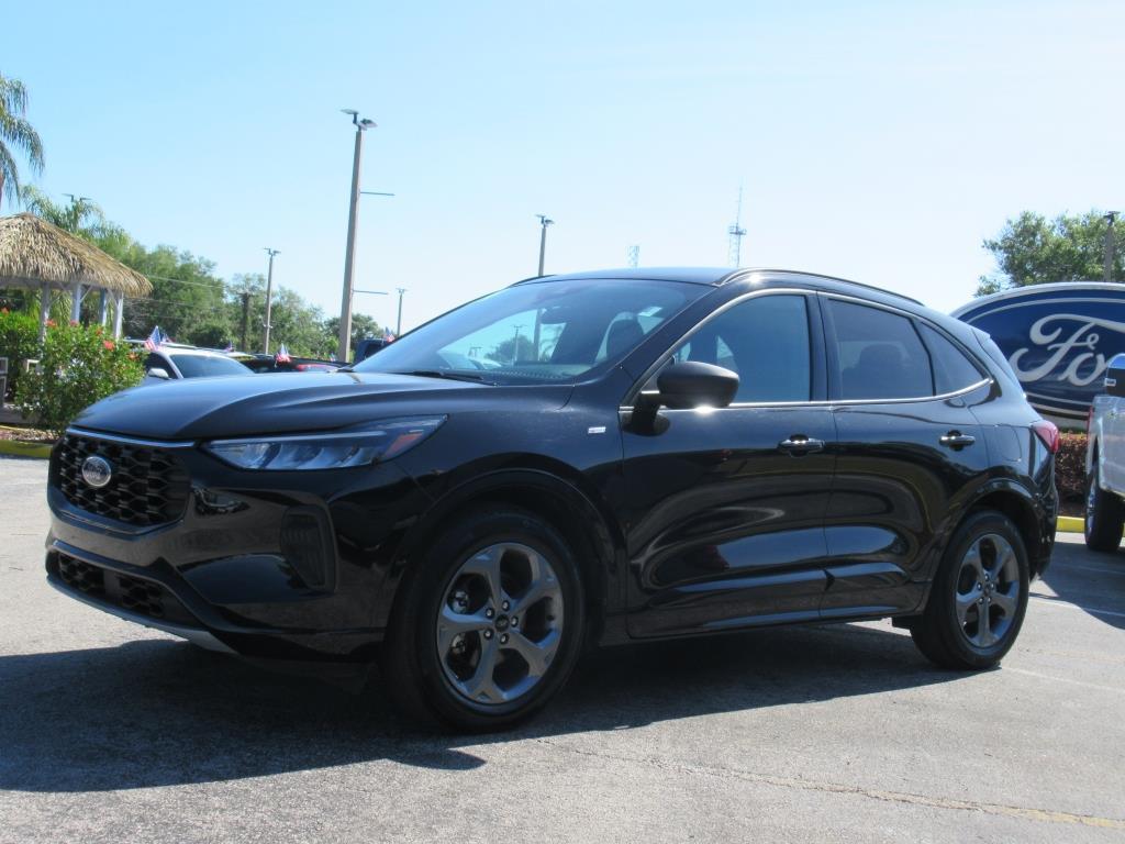 Vehicle image 1 of 30
