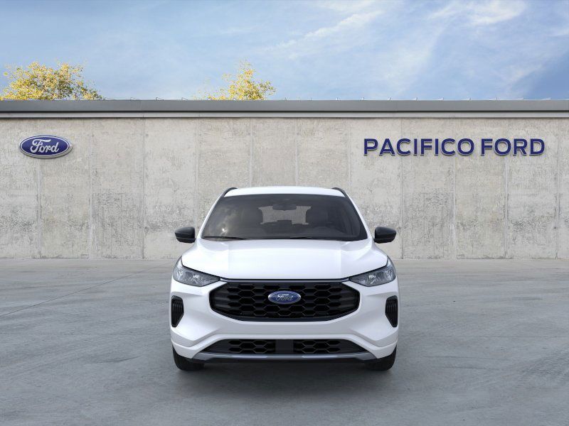 Vehicle image 3 of 25