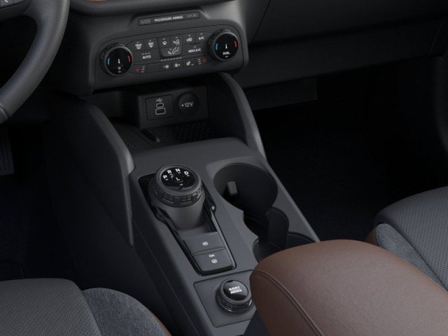 Vehicle image 25 of 33