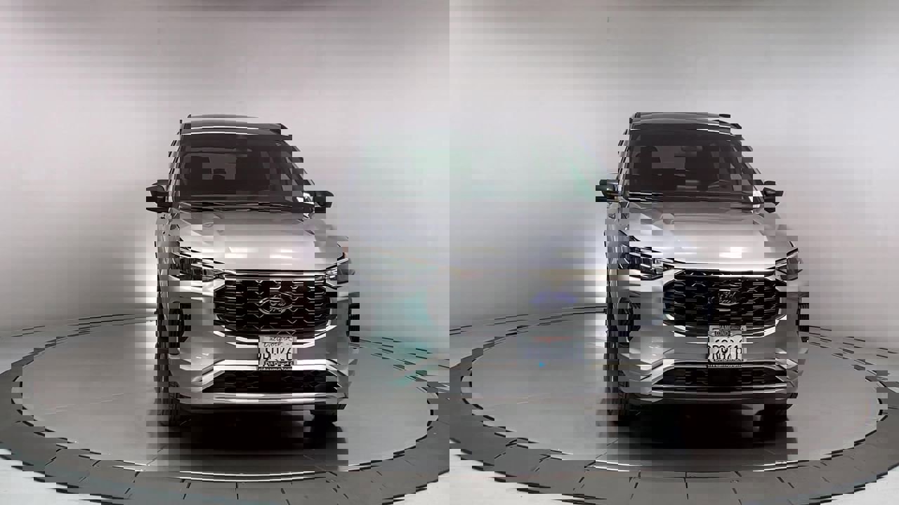 Vehicle image 5 of 34