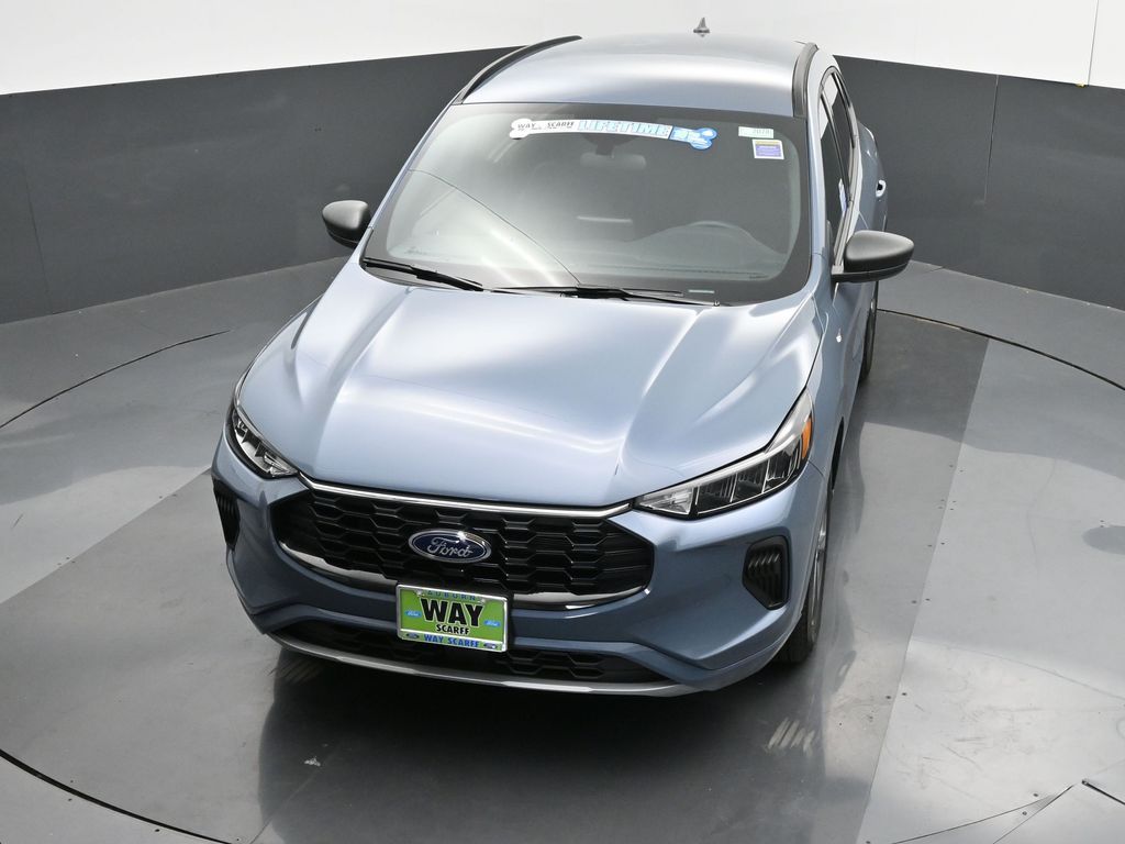 Vehicle image 15 of 38