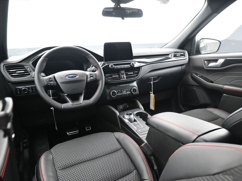Vehicle image 19 of 38