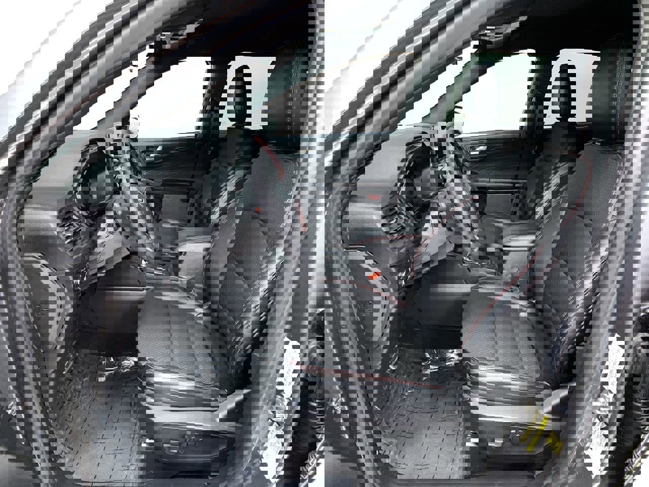 Vehicle image 18 of 34