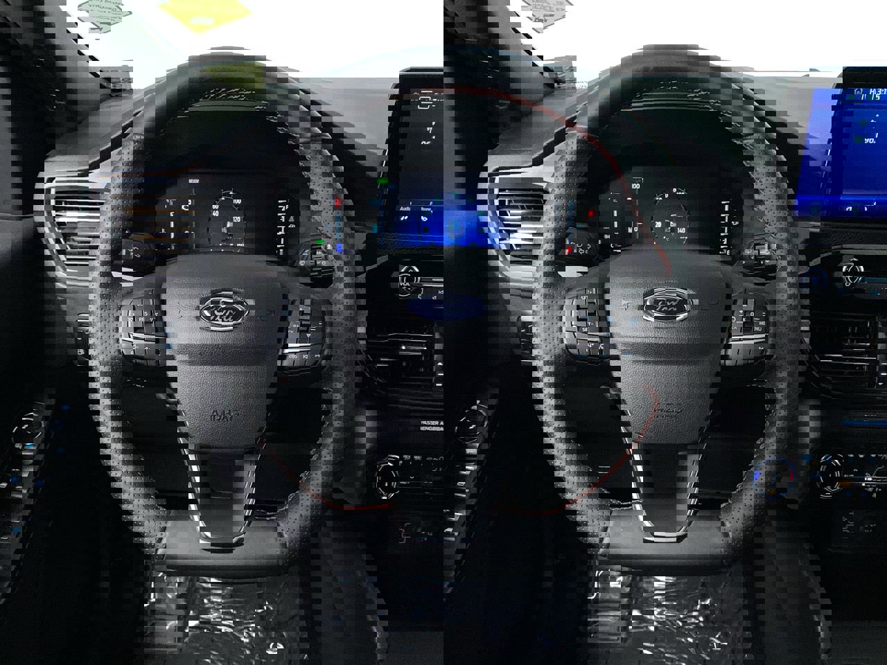 Vehicle image 21 of 34