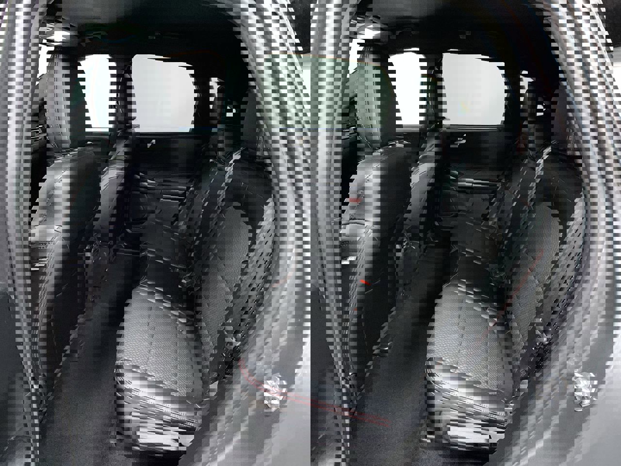 Vehicle image 19 of 34