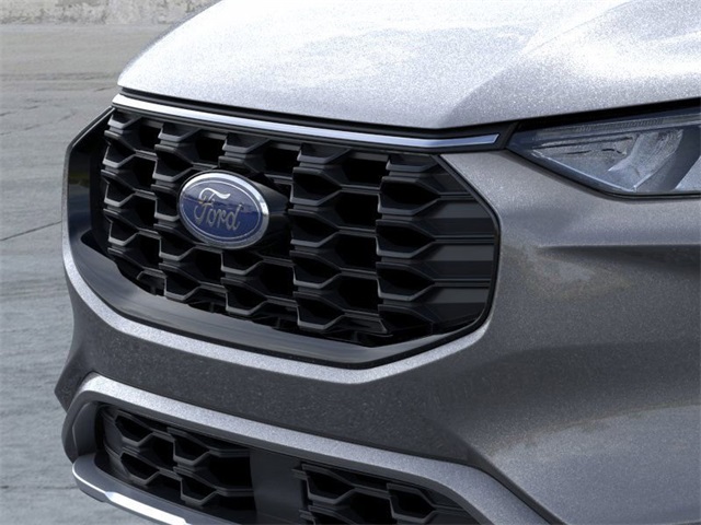 Vehicle image 17 of 23
