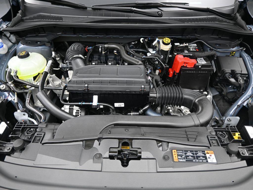 Vehicle image 35 of 38