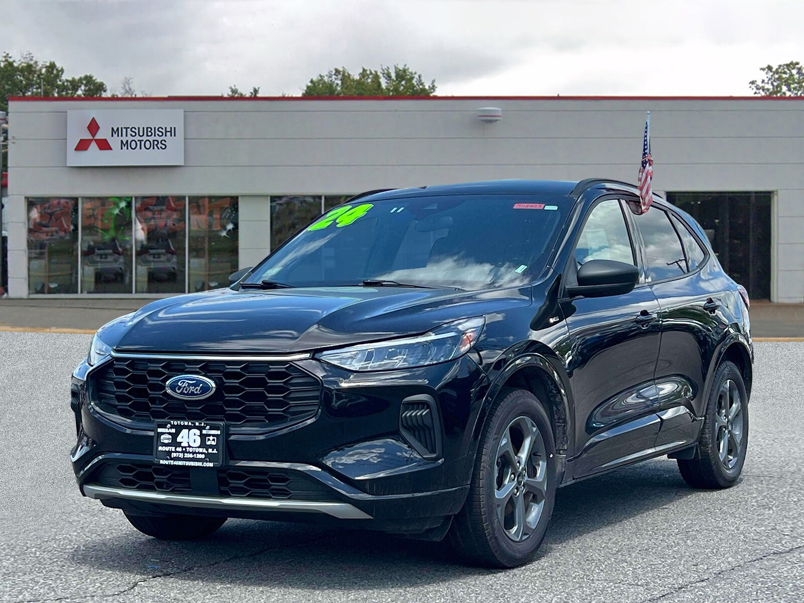 Vehicle image 1 of 28