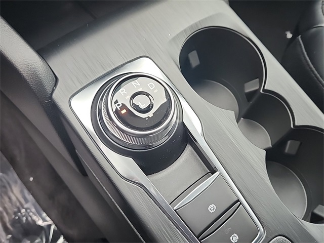 Vehicle image 17 of 20
