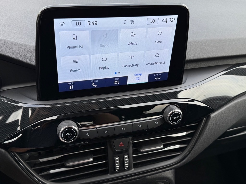 Vehicle image 11 of 25