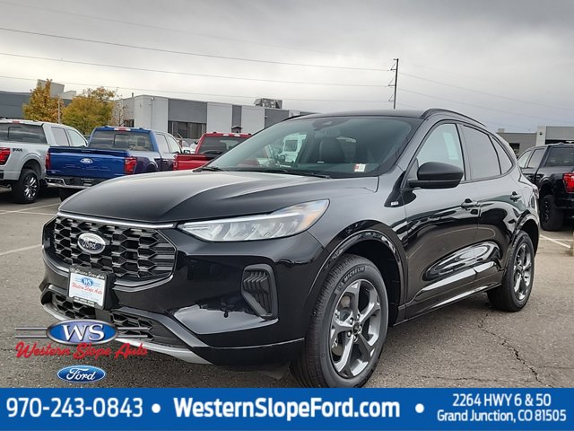 Vehicle image 5 of 15