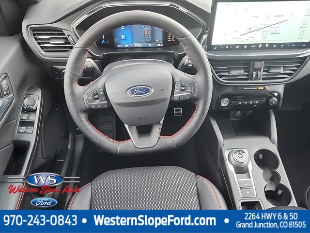 Vehicle image 11 of 15