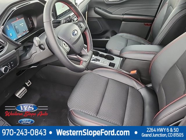 Vehicle image 7 of 15