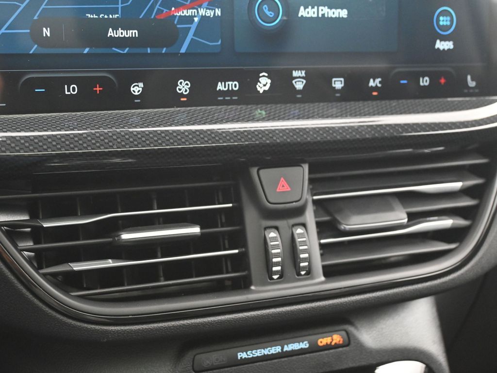 Vehicle image 25 of 37