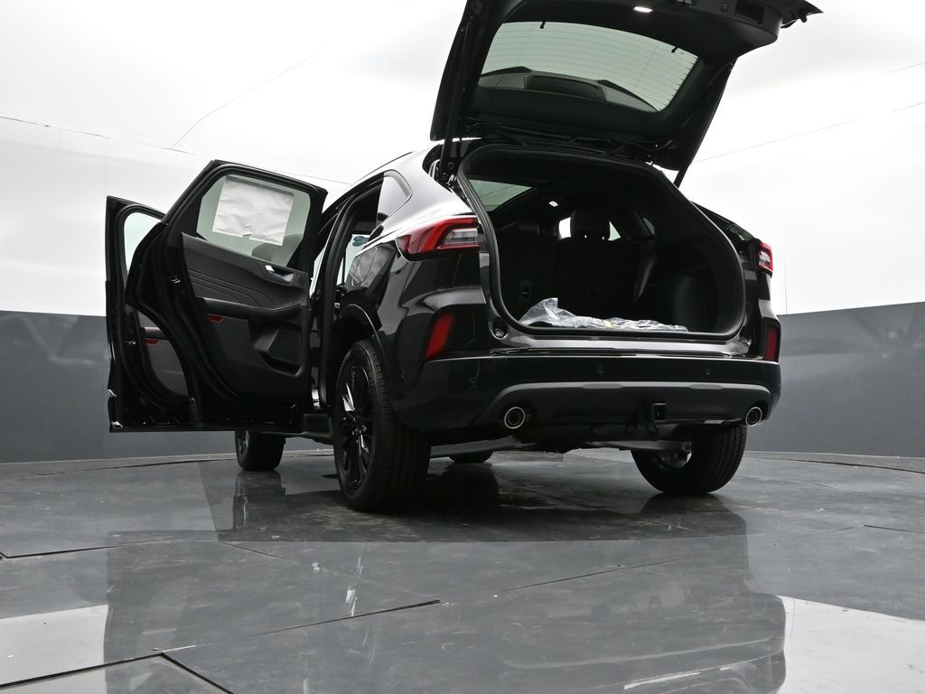 Vehicle image 36 of 37