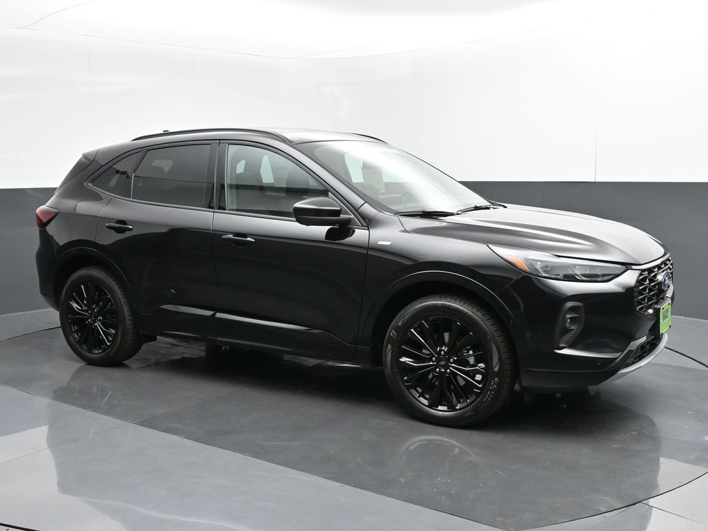 Vehicle image 11 of 37
