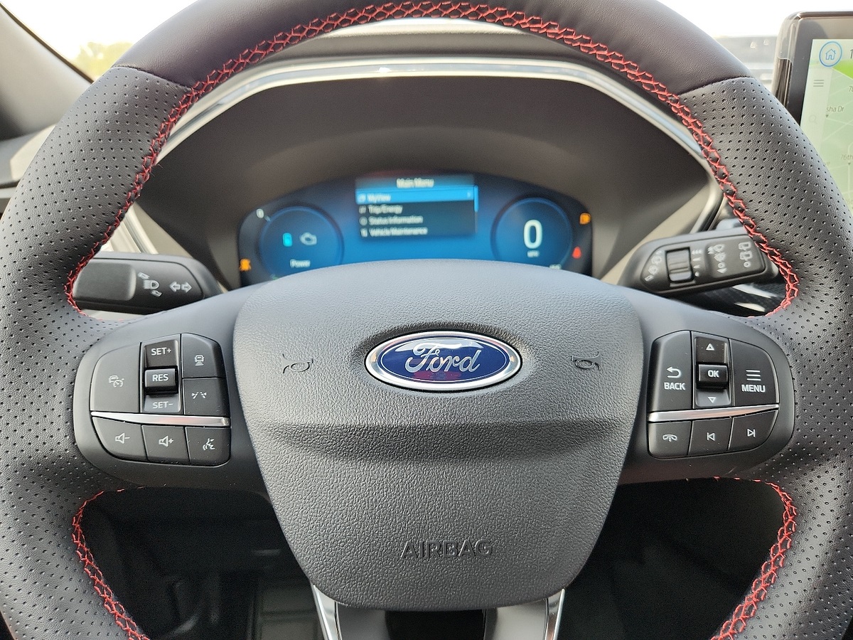 Vehicle image 11 of 12