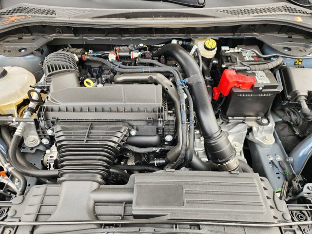 Vehicle image 21 of 22