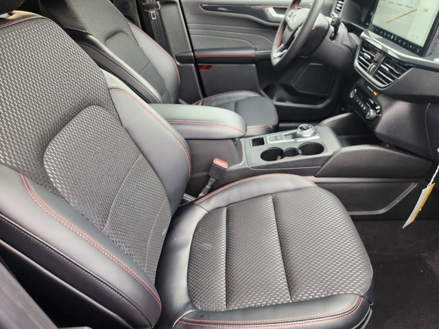 Vehicle image 10 of 22