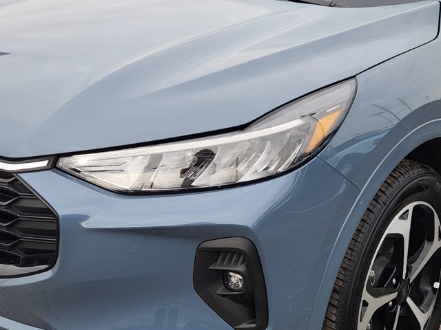 Vehicle image 5 of 22