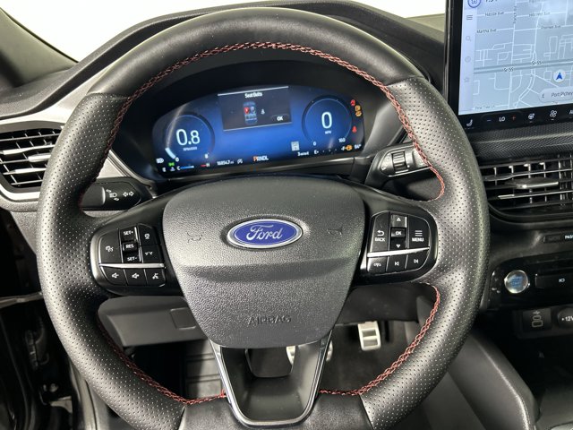 Vehicle image 27 of 33