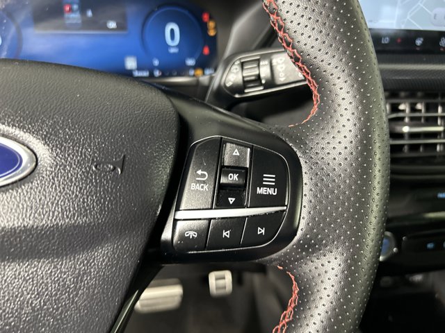 Vehicle image 29 of 33