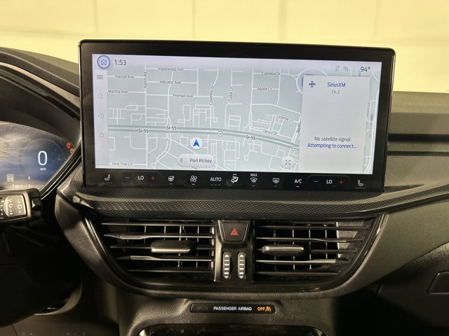 Vehicle image 21 of 33