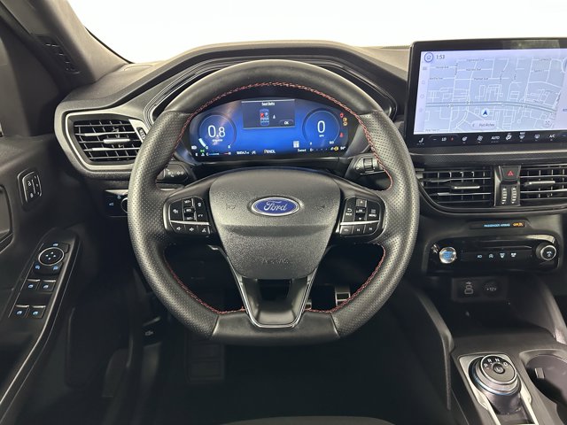 Vehicle image 13 of 33