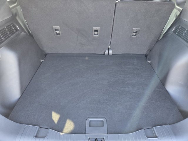 Vehicle image 21 of 21