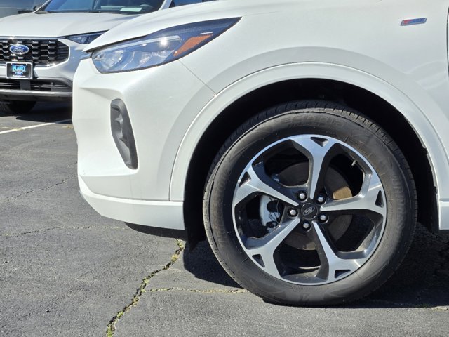Vehicle image 6 of 21