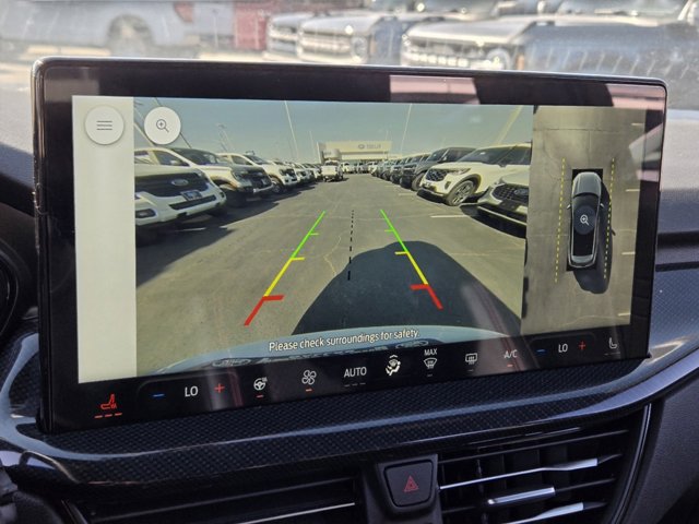 Vehicle image 12 of 21