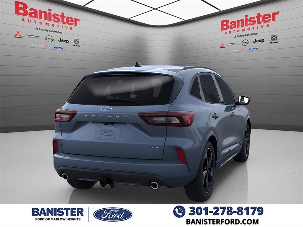 Vehicle image 5 of 23