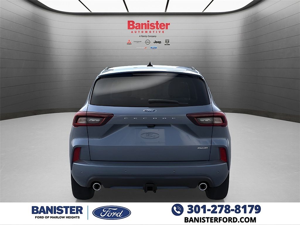 Vehicle image 6 of 23