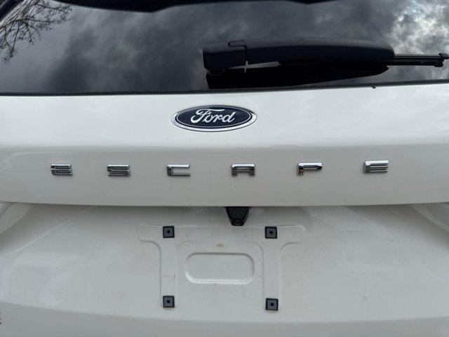 2024 Ford Escape ST-Line Select Image 26 of 32