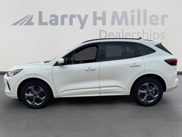 2024 Ford Escape ST-Line Select Image 8 of 32