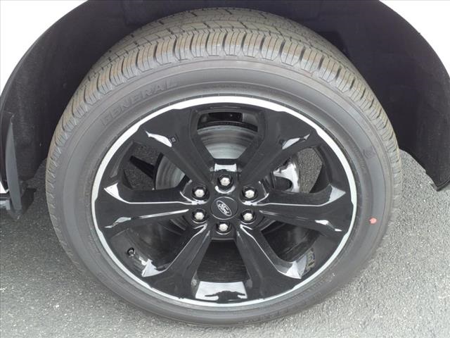 Vehicle image 6 of 15