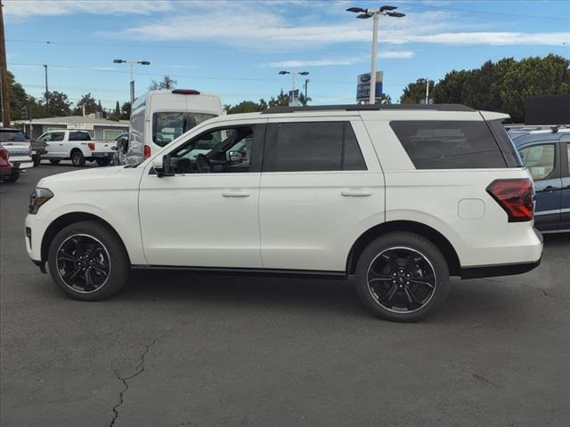 Vehicle image 5 of 15