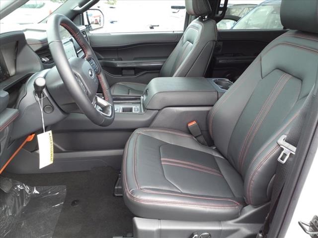 Vehicle image 10 of 15