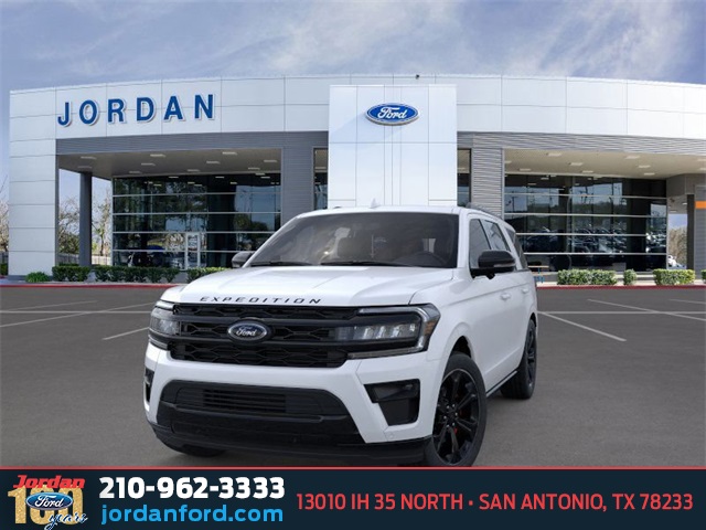 2024 Ford Expedition Limited Image 2 of 23