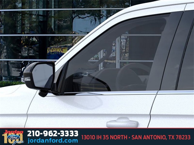 2024 Ford Expedition Limited Image 18 of 23