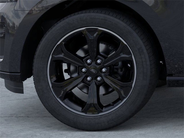 Vehicle image 19 of 23