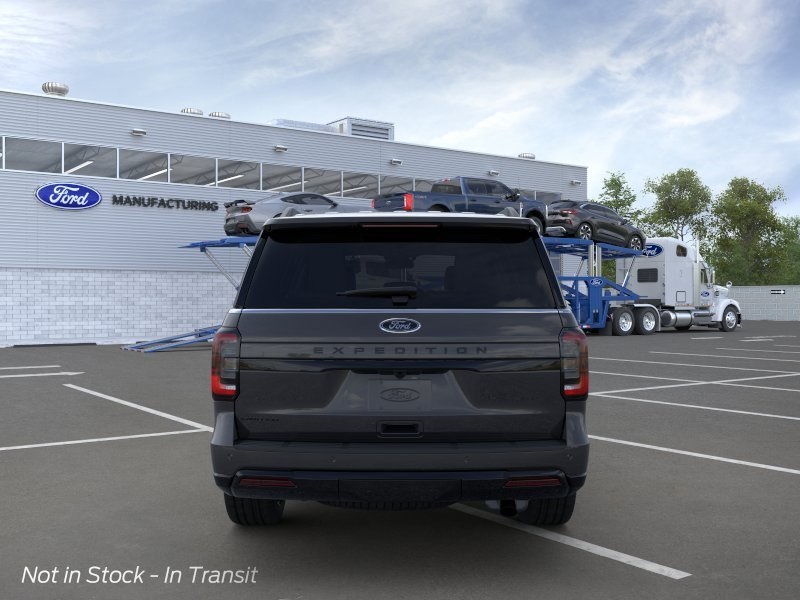 Vehicle image 6 of 23