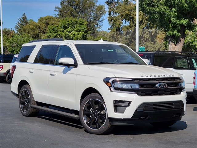 Vehicle image 1 of 10